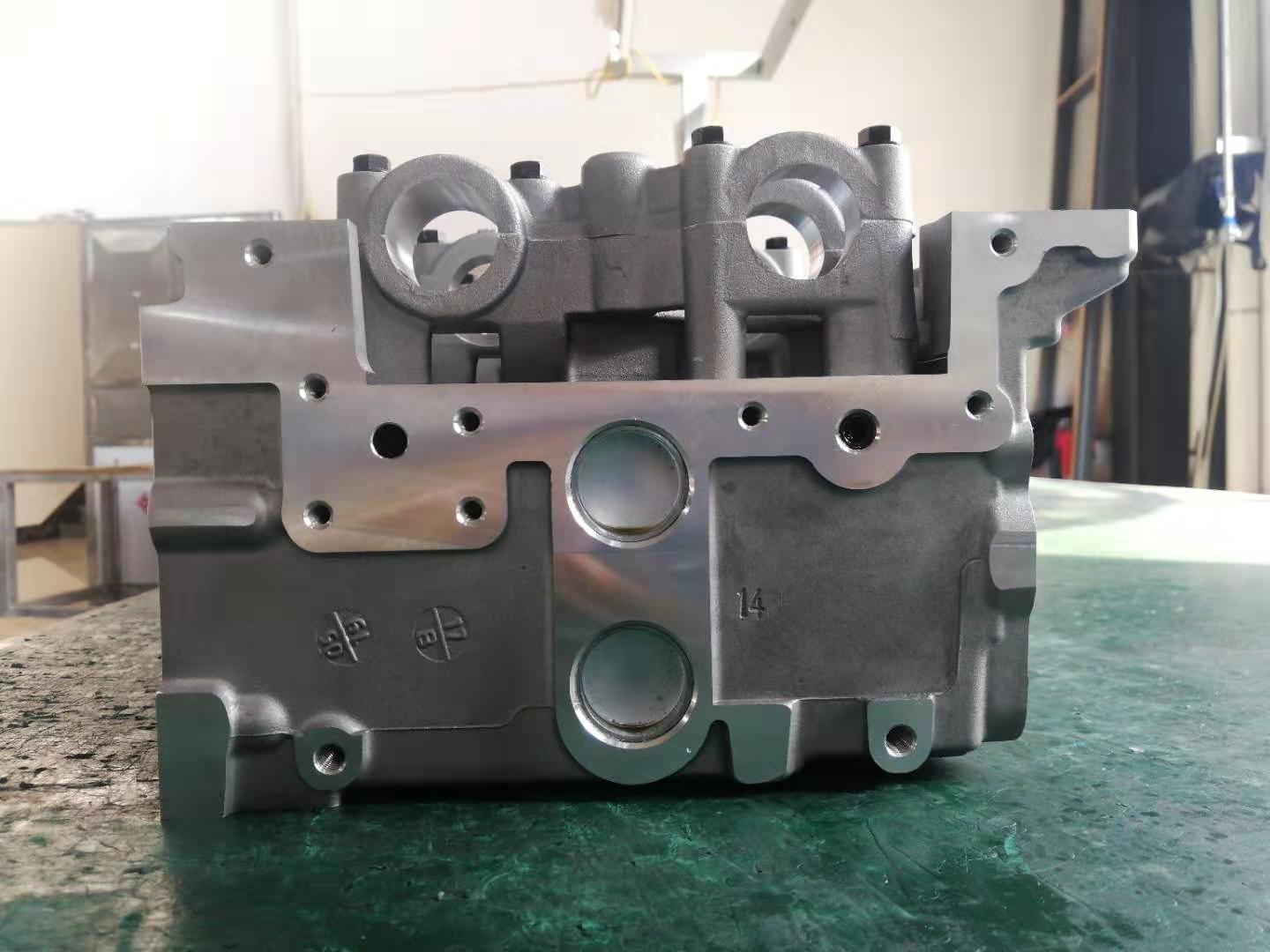 D4CB Clinder Head