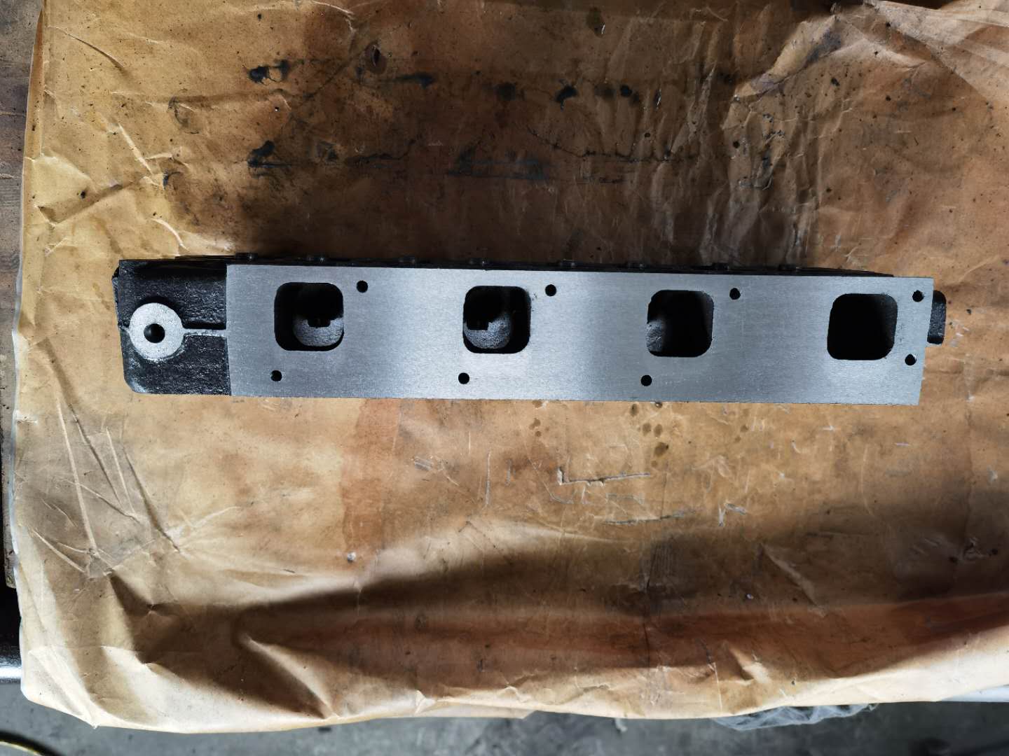 V1305 Clinder Head