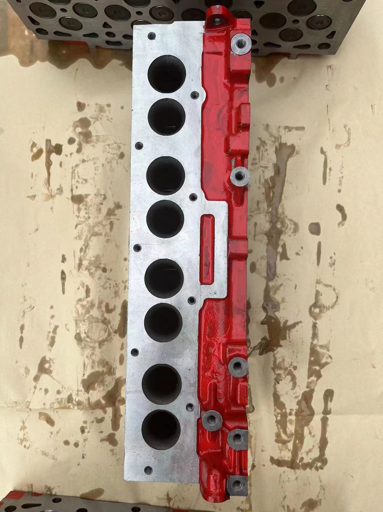 Commins 2.8 cylinder head