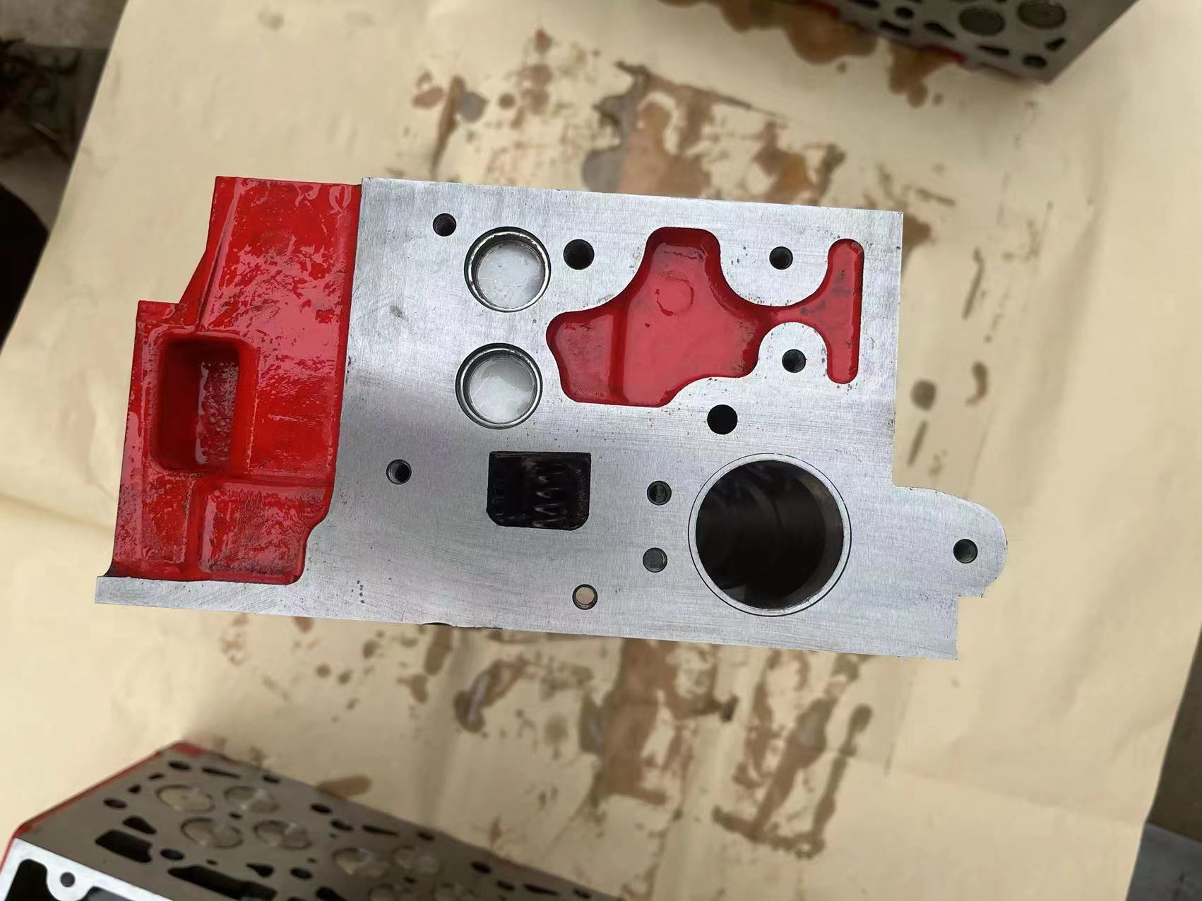 Commins 2.8 cylinder head