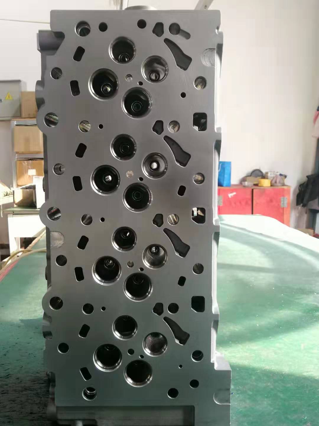 D4CB Clinder Head